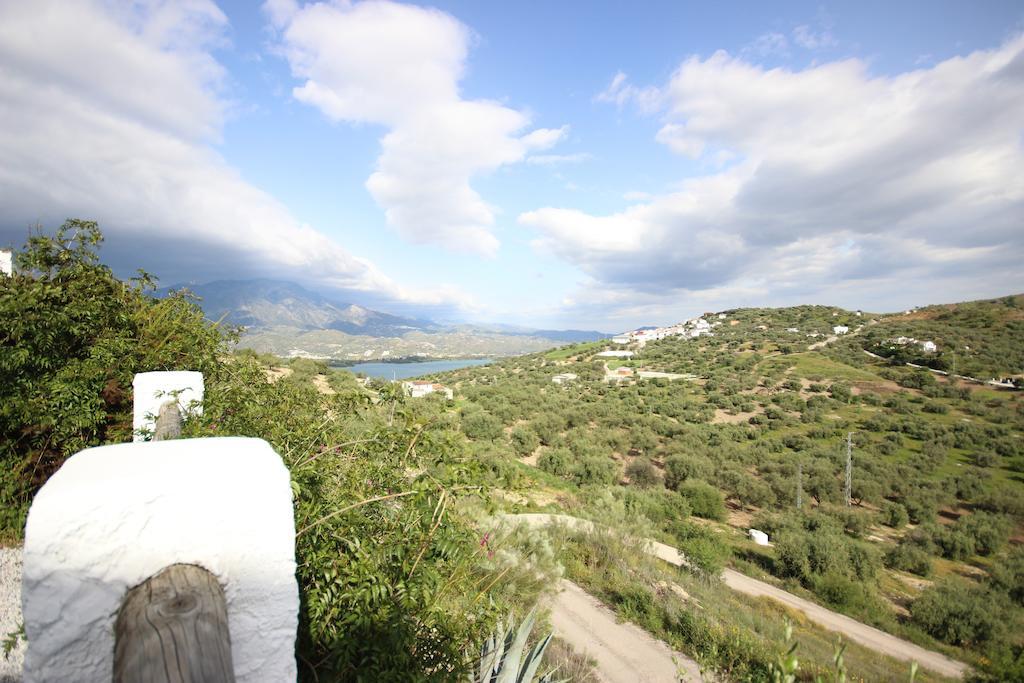 Casas De Cantoblanco Vinuela Exterior photo