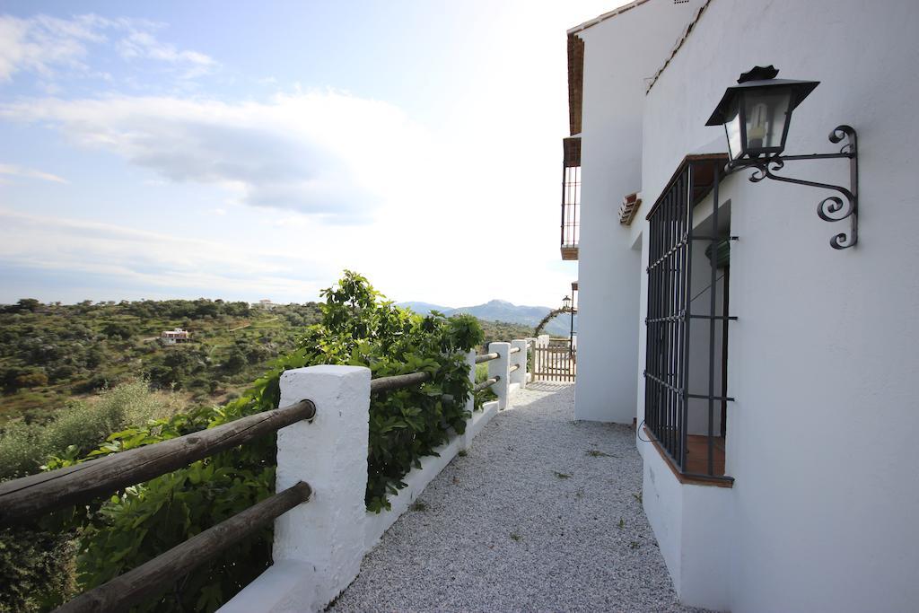 Casas De Cantoblanco Vinuela Exterior photo