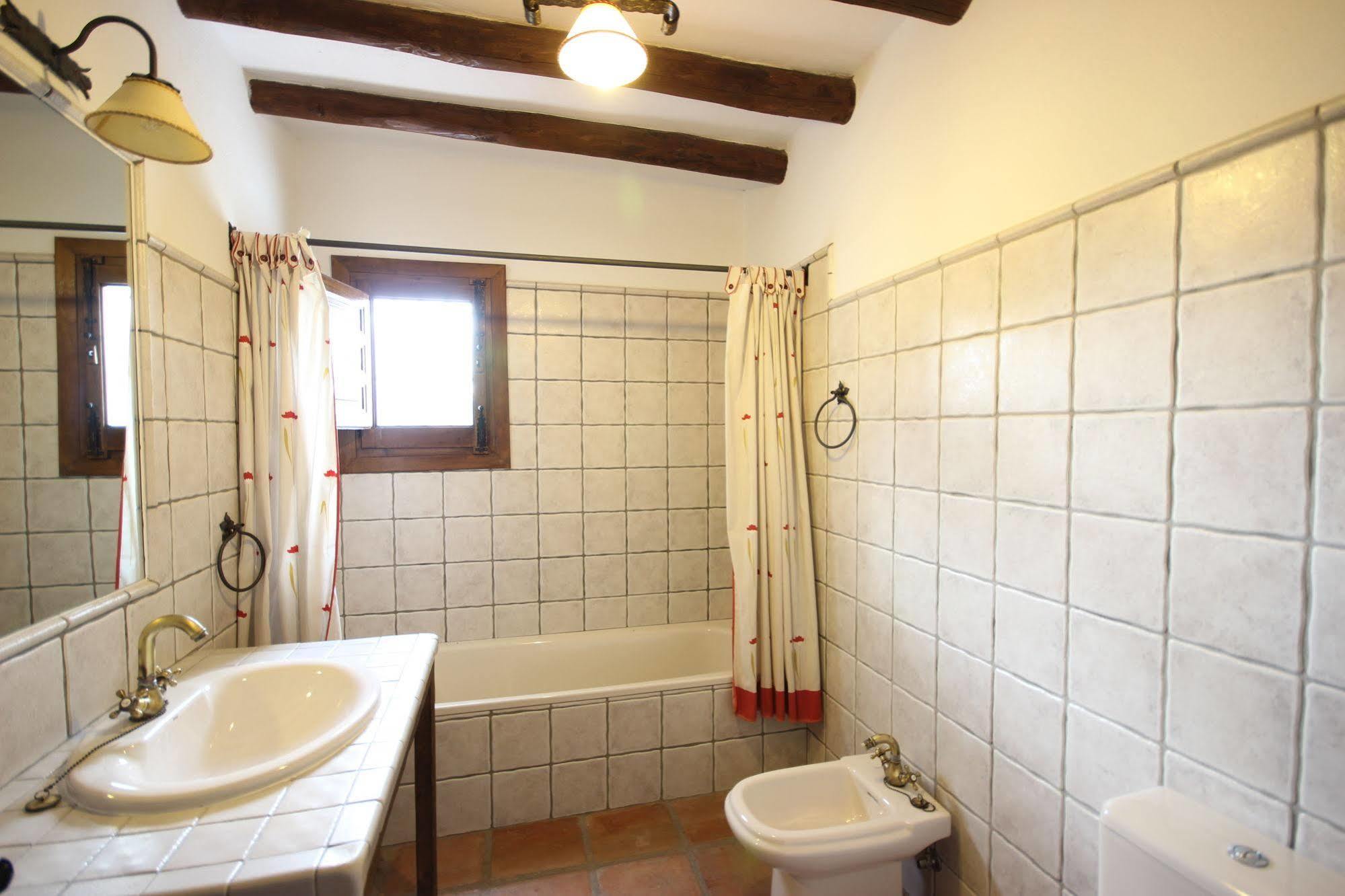 Casas De Cantoblanco Vinuela Exterior photo