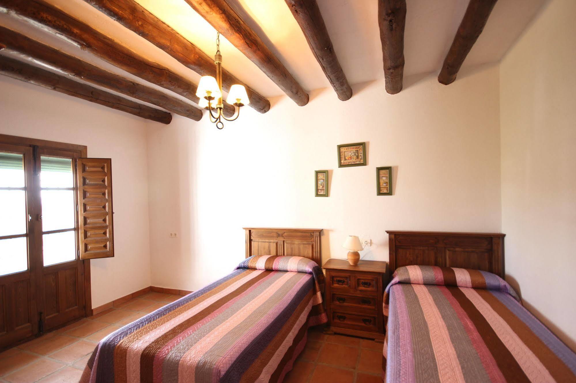 Casas De Cantoblanco Vinuela Exterior photo