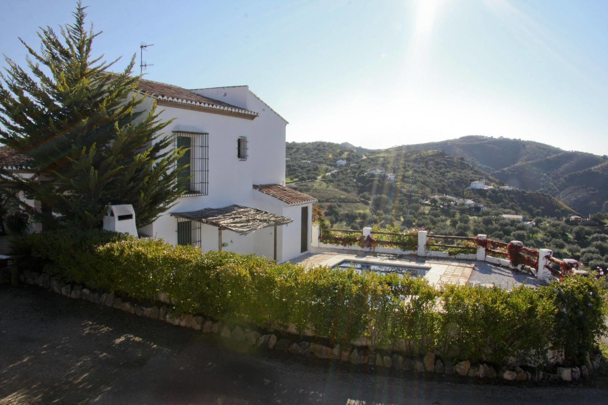 Casas De Cantoblanco Vinuela Exterior photo